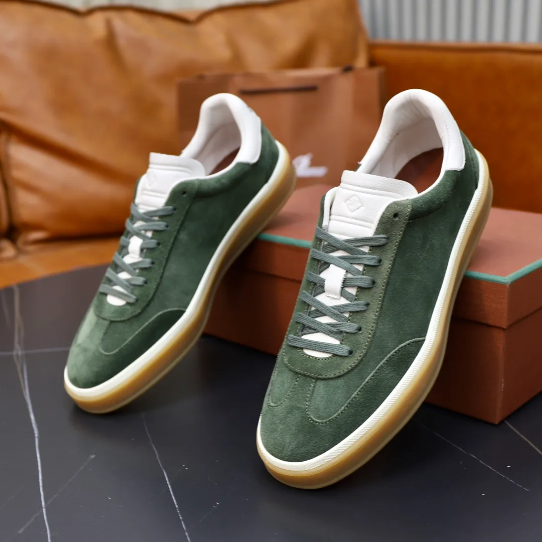 Men's Men's Shoes💰540💰••New Products•• LoroPian*_Noyo-Pianya New men's casual moral training sneakers, LP lace-up casual shoes!  Made of original imported soft cowhide and suede fabric, it highlights the sporty style. The heel is decorated with logo embossing and the original molding. The raw rubber translucent sole combined with the color welt adds a sense of modernity to the shoe. The shoe is overall refreshing and easy to match with style. It has a full cowhide lining for the feet. The original box packaging at the counter comes with wooden balls and a dust bag! Size: 38-44 (.45 customized)